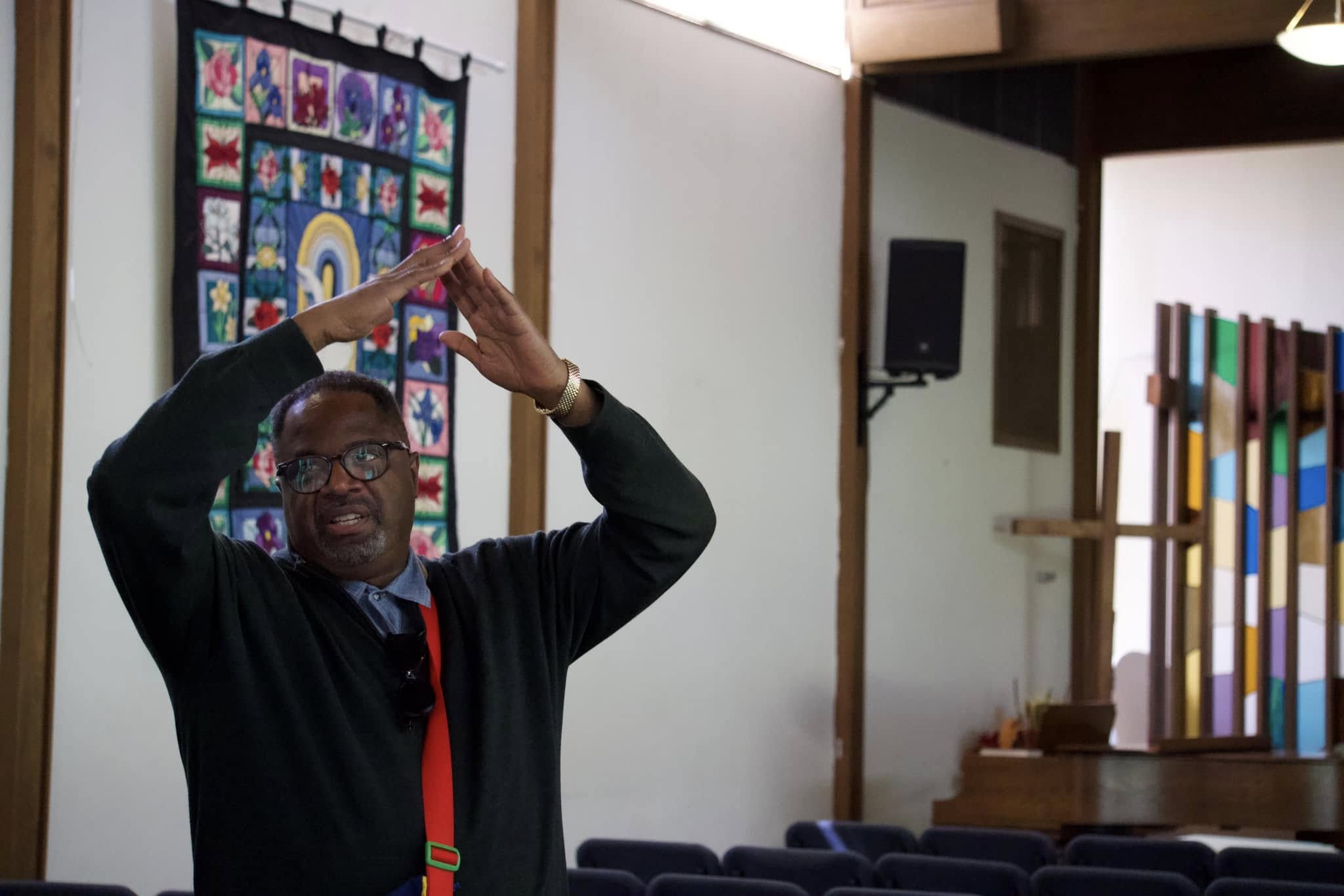 About Encouraging Word Christian Books & Gifts, Inc.